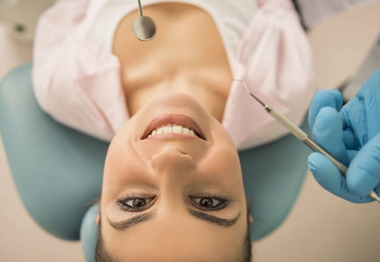 5 Ways Dental Practices Can Benefit From Digital Signage