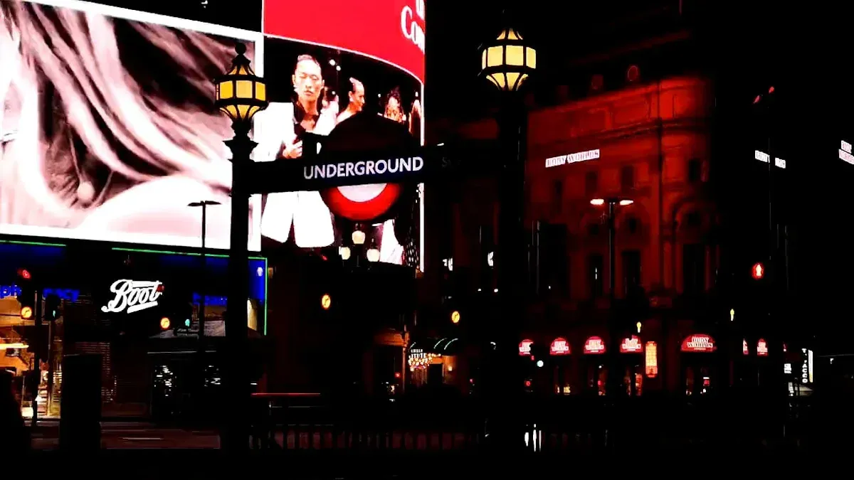 The Role of Digital Signage in Loyalty