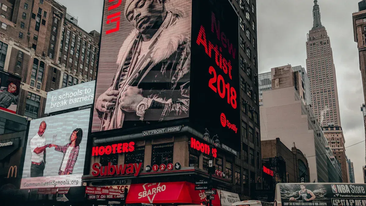 How To Optimize Digital Signage Through Social Media